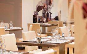 ibis Lyon Est Chaponnay